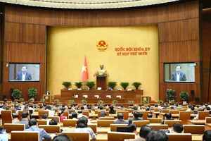 Quang cảnh phiên họp Quốc hội, sáng 7-11. Ảnh: QUANG PHÚC