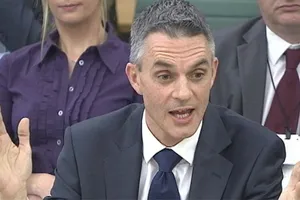 Tổng Giám đốc BBC từ chức sau "sự cố" liên quan Tổng thống Donald Trump 