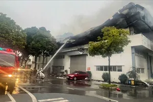 Thông tin ban đầu vụ cháy Nhà máy Bia Hà Nội 