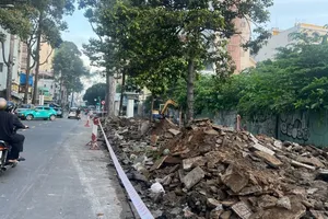 Mở rộng đường Trần Bình Trọng, phường Vườn Lài