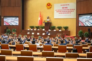 Quang cảnh hội nghị, sáng 13-1