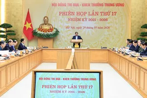 Thủ tướng Phạm Minh Chính, Chủ tịch Hội đồng Thi đua - Khen thưởng Trung ương, chủ trì phiên họp lần thứ 17 của Hội đồng nhiệm kỳ 2021-2026. Ảnh: VIẾT CHUNG 