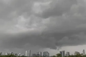 Bão Penha có xu hướng di chuyển vào Biển Đông