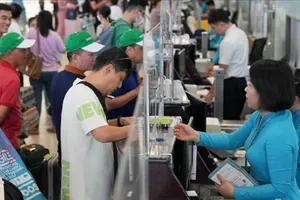 Nhu cầu đi lại của nhân dân trong dịp Tết Nguyên đán tăng cao