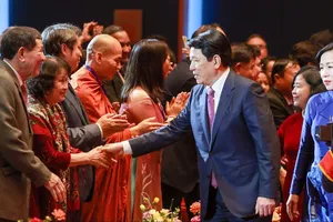 Đoàn kết, chung sức, đồng lòng xây dựng Việt Nam hòa bình, thịnh vượng