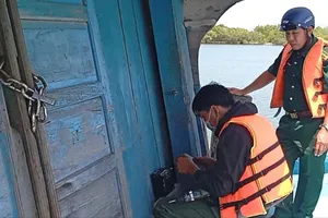 TPHCM hoàn tất lắp đặt GPS cho tàu cá chưa đủ điều kiện hoạt động