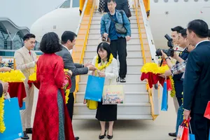 Đón chuyến bay thẳng đầu tiên chặng Cam Ranh – Phú Quốc