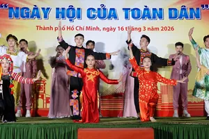 Chương trình nghệ thuật Ngày hội của toàn dân