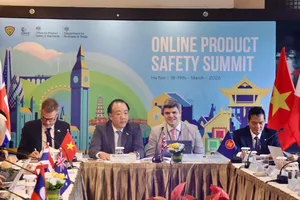 Giám sát trực tuyến có thể loại bỏ gần 50% hàng hóa không an toàn trên sàn thương mại điện tử