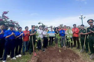 Lễ phát động công trình Thanh niên trồng cây đời đời nhớ ơn Bác Hồ giai đoạn 2025-2030 với chủ đề “Tuổi trẻ xung kích, tình nguyện vì cuộc sống cộng đồng”. Ảnh: HQ Online