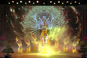 Chương trình nghệ thuật tại đêm khai mạc lễ hội