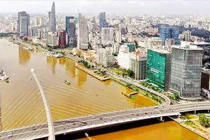 Cơ hội lịch sử không chỉ của TPHCM