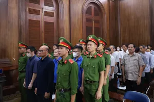 Lời khai “trái chiều” trong vụ án xảy ra tại Tập đoàn Công nghiệp Cao su Việt Nam 