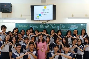 “Chưa ngoan”, đi quét lá