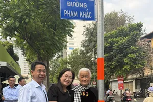 Đặt tên, đổi tên đường và công trình công cộng ở TPHCM: Tôn vinh lịch sử, hạn chế xáo trộn