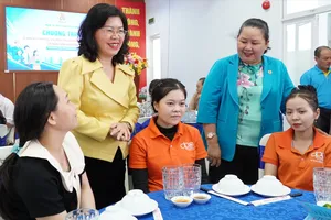 Phường Tân Sơn Hòa: Chăm lo sức khỏe, tinh thần cho nữ công nhân