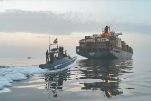 Mỹ để ngỏ phương án quân sự với Iran