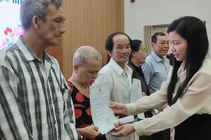 Xã Kim Long cấp căn cước cho các nhân khẩu đặc biệt