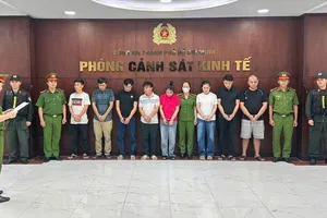Khởi tố 4 cán bộ kiểm lâm tiếp tay buôn động vật hoang dã trái phép