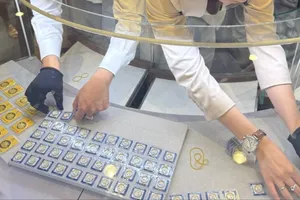 Sáng 15-6, giá vàng tăng thêm 2,5-3 triệu đồng/lượng