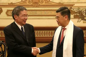 Phó Chủ tịch HĐND TPHCM tiếp đoàn Đại hội Đại biểu Nhân dân Khu Tự trị Tây Tạng, Trung Quốc 