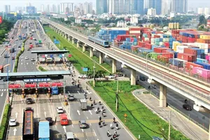 Chính phủ giao TPHCM năm 2026 đạt tăng trưởng GRDP 10,2%