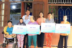 Xây mới, sửa chữa 45 căn nhà cho con của người nhiễm chất độc hóa học
