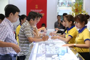 Sáng 17-7, giá vàng trong nước giảm mạnh