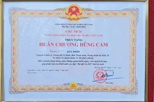 Chủ tịch nước truy tặng Huân chương Dũng cảm cho Thượng sĩ Kpă Thiêp