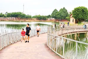 Không ngừng nâng cao đời sống người dân