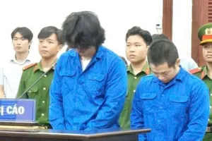 Hai người Hàn Quốc sát hại đồng hương bằng bình khí cười