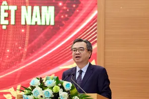 Trưởng Ban Chính sách, chiến lược Trung ương Nguyễn Thanh Nghị phát biểu đề dẫn tại hội thảo. Ảnh: CẨM HÀ 