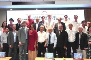 Hội hữu nghị Việt Nam - Đức TPHCM họp mặt mừng Quốc khánh Đức