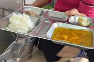Suất ăn bán trú ngày 21-10. Ảnh: Phụ huynh cung cấp