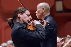 Từ lớp học đến sân khấu hòa nhạc cùng nghệ sĩ violin Julien Szulman