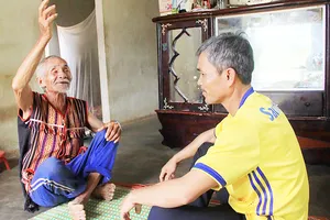 Già A Lưu buồn vì người học kể khan ngày càng ít đi           . Ảnh: Hữu Phúc