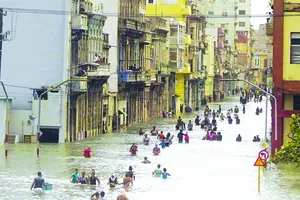 Bão Irma tấn công thành phố Havana (Cuba)