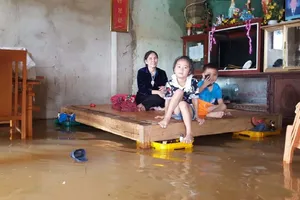 Mưa gây ngập nhà dân xã Tế Nông, huyện Nông Cống