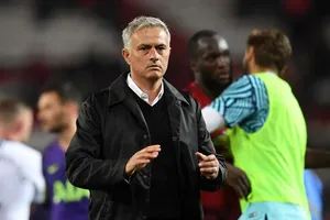 Man United sẽ sa thải Mourinho nếu để thua Burnley