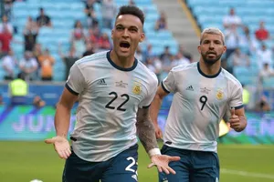 Lautaro Martinez và Aguero