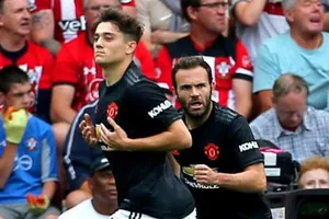 Daniel James lại tỏa sáng