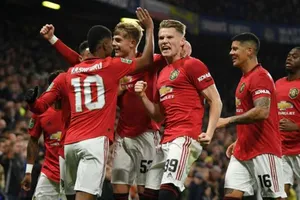 Carabao Cup: Quỷ đỏ gặp may, Liverpool rút lui khỏi giải