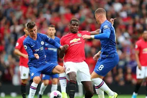 Mason Mount chạm trán Paul Pogba