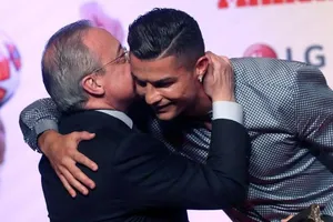 Chủ tịch Florentino Perez và Ronaldo