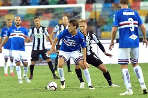 Sampdoria (trong trận gặp Juventus) có nhiều cầu thủ nhiễm SARS-CoV-2