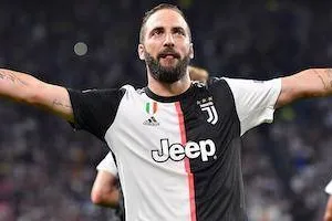Tiền đạo Gonzalo Higuain