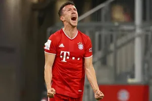 Ivan Perisic mở tỷ số cho Hùm xám