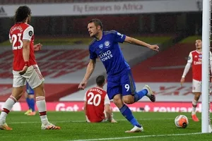 Ngăn cản Jamie Vardy của Leicester là chuyện không đơn giẢN
