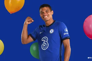 Thiago Silva trong màu áo Chelsea