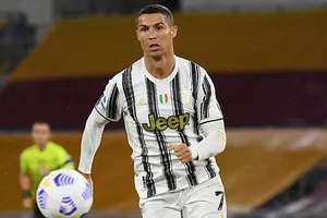 Leonardo lên kế hoạch đưa Ronaldo về Paris SG